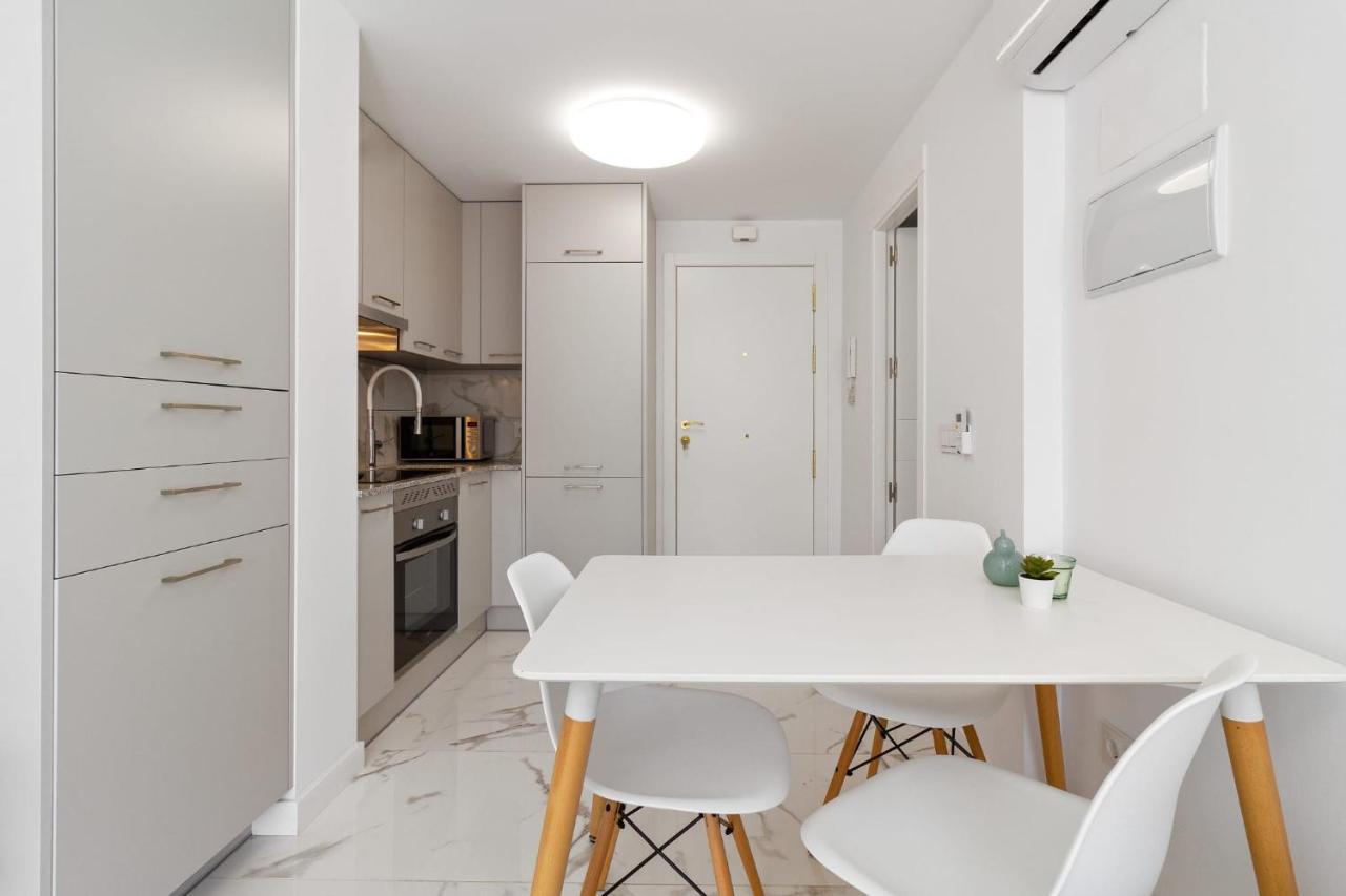 Cozy Beach Apartment Marbella Esterno foto