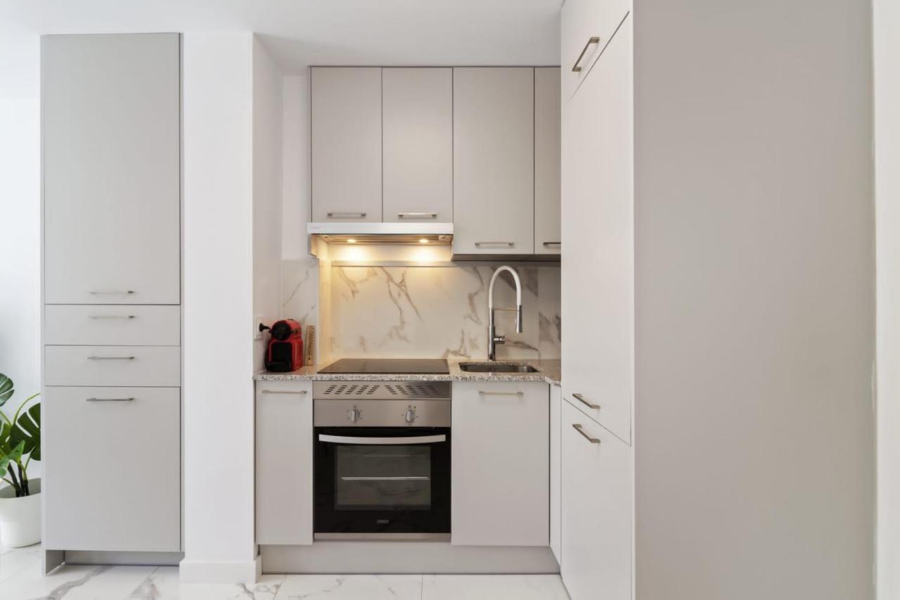 Cozy Beach Apartment Marbella Esterno foto